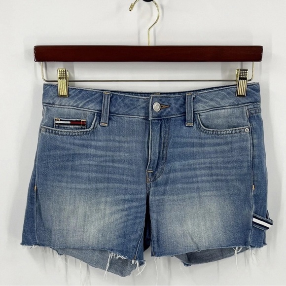 NWT Tommy Hilfiger Classic Carpenter Jean Shorts Size 4 Blue Denim Raw Hem Women - Picture 1 of 12
